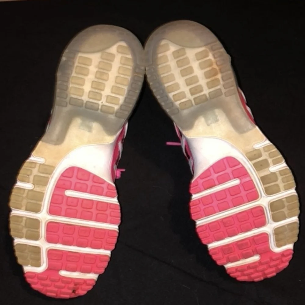 Nike Women's Hot Pink Air Max Sneakers